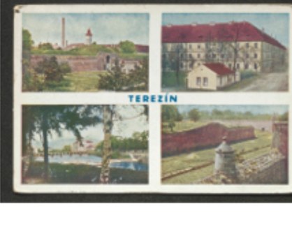Terezín — pohlednice s hradbami